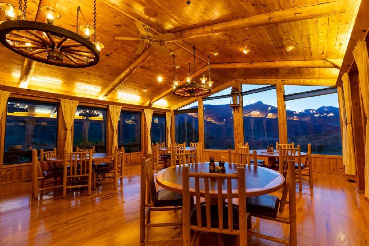 Twin Peaks Guest Ranch Villa Salmon Exteriör bild